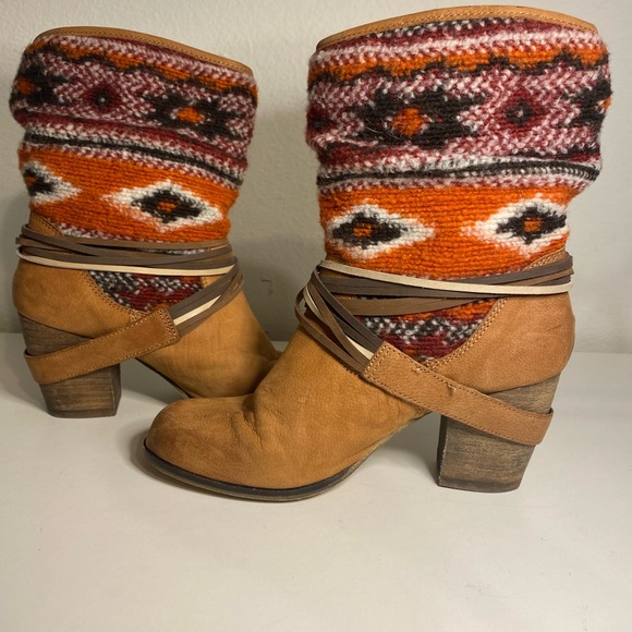 Steve Madden Leather Boho Southwestern Cognac Tolteca Mid-Calf Boot size… - Picture 4 of 10